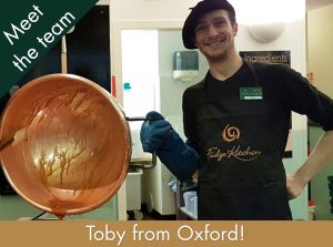 Toby Lee, Oxford manager and professional beret wearer